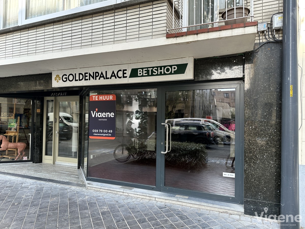 Handelsgelijkvloers, Rogierlaan 40, Oostende